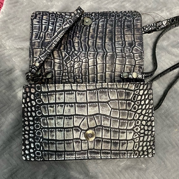 Patrica Nash crossbody purse/handbag. - Picture 3 of 10